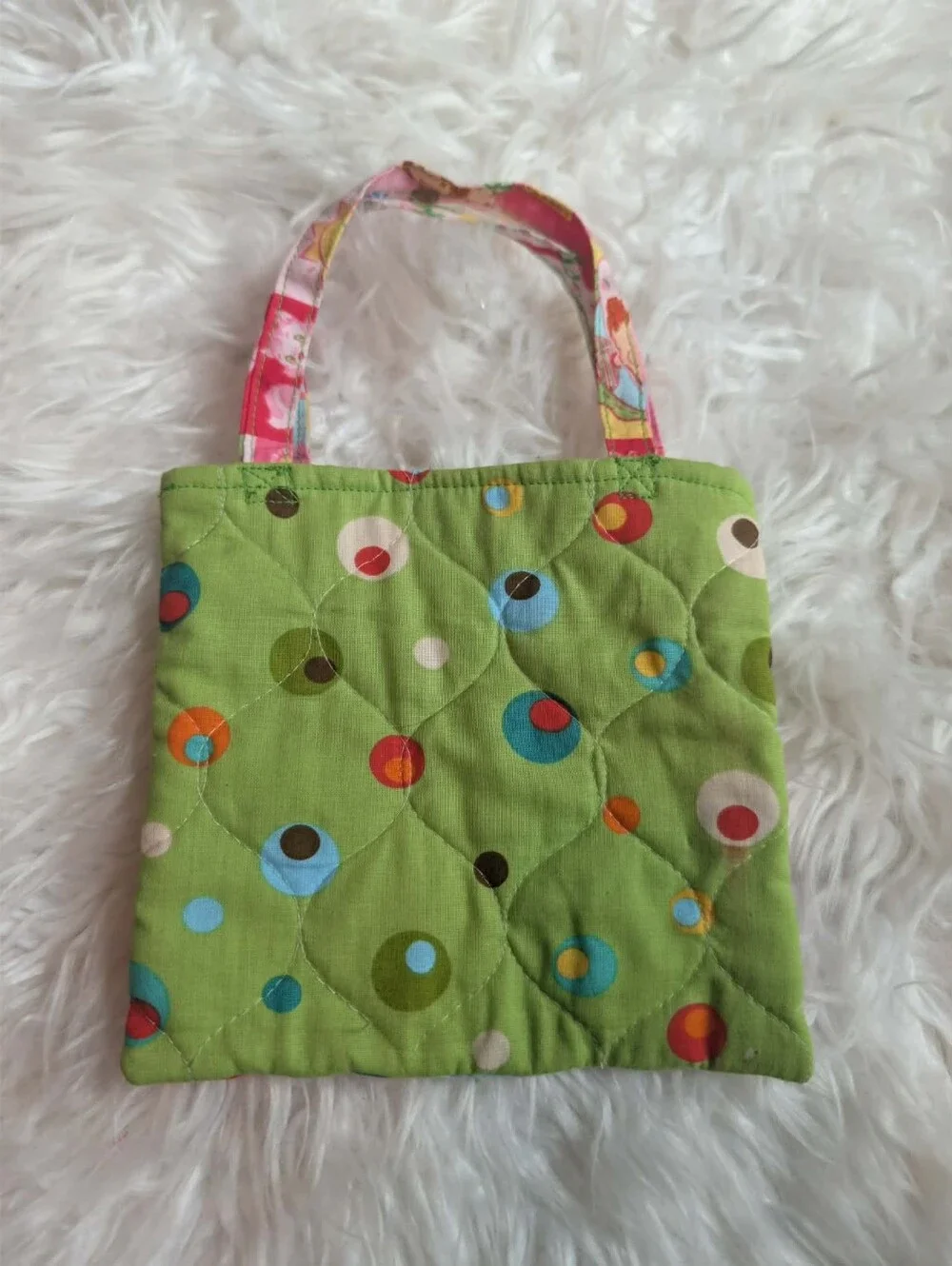 New Kids Quilted Patchwork Tote Bag in Green and Pink Strawberry Shortcake 2000s